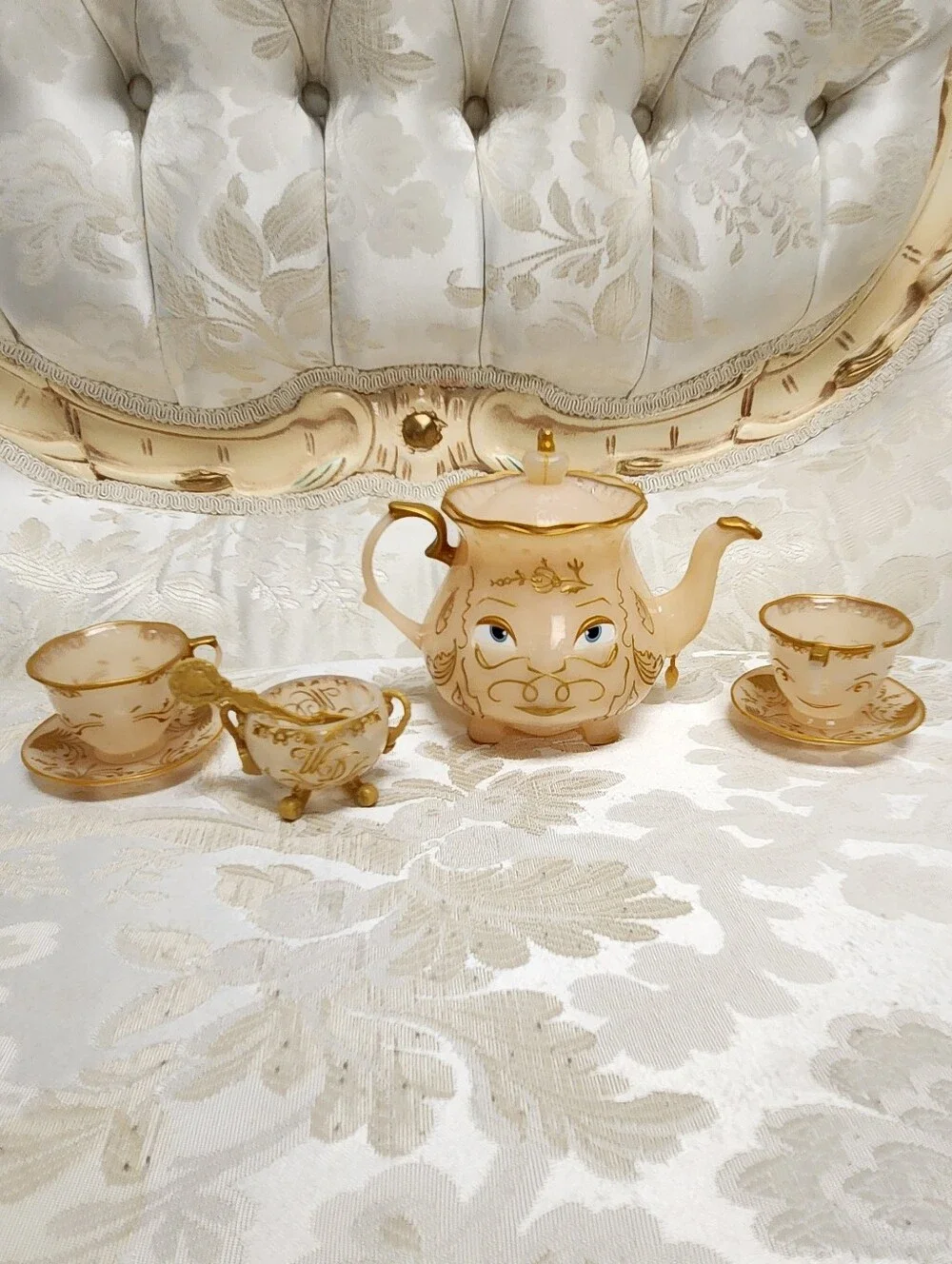 Disney’s Beauty & The Beast - Enchanted Tea Set Playset